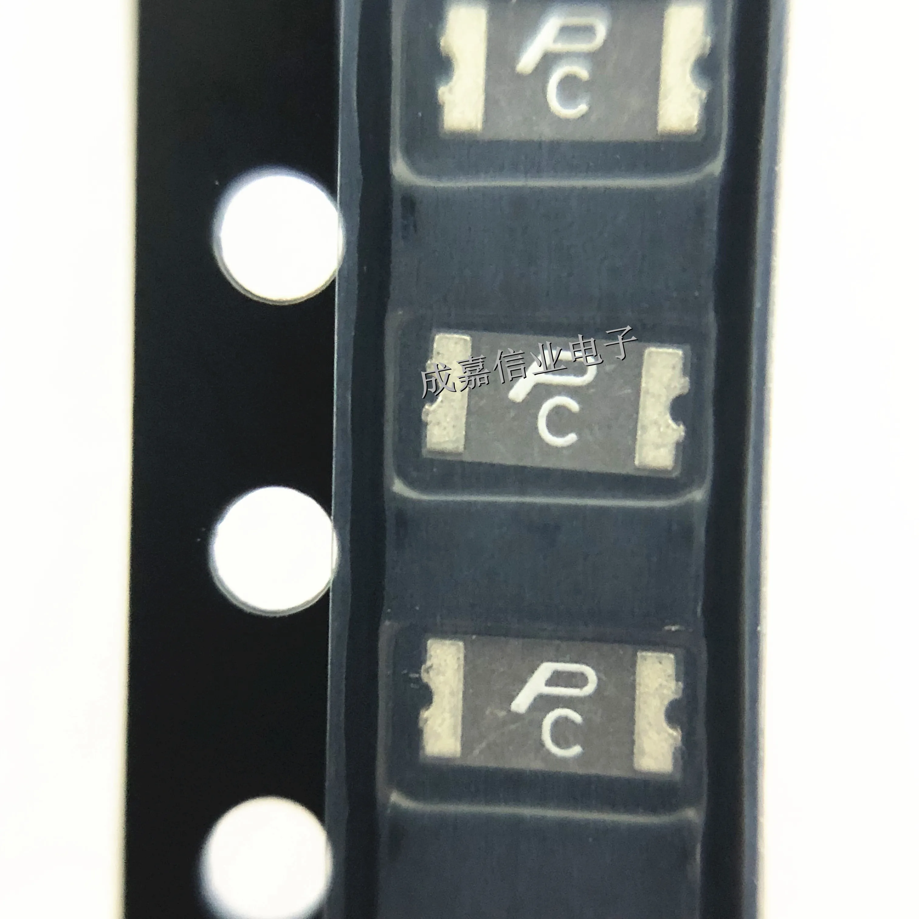 100 шт./лот SMD1206P110TFT 1206 1 А 8 В PTTC самовосстанавливающийся предохранитель для