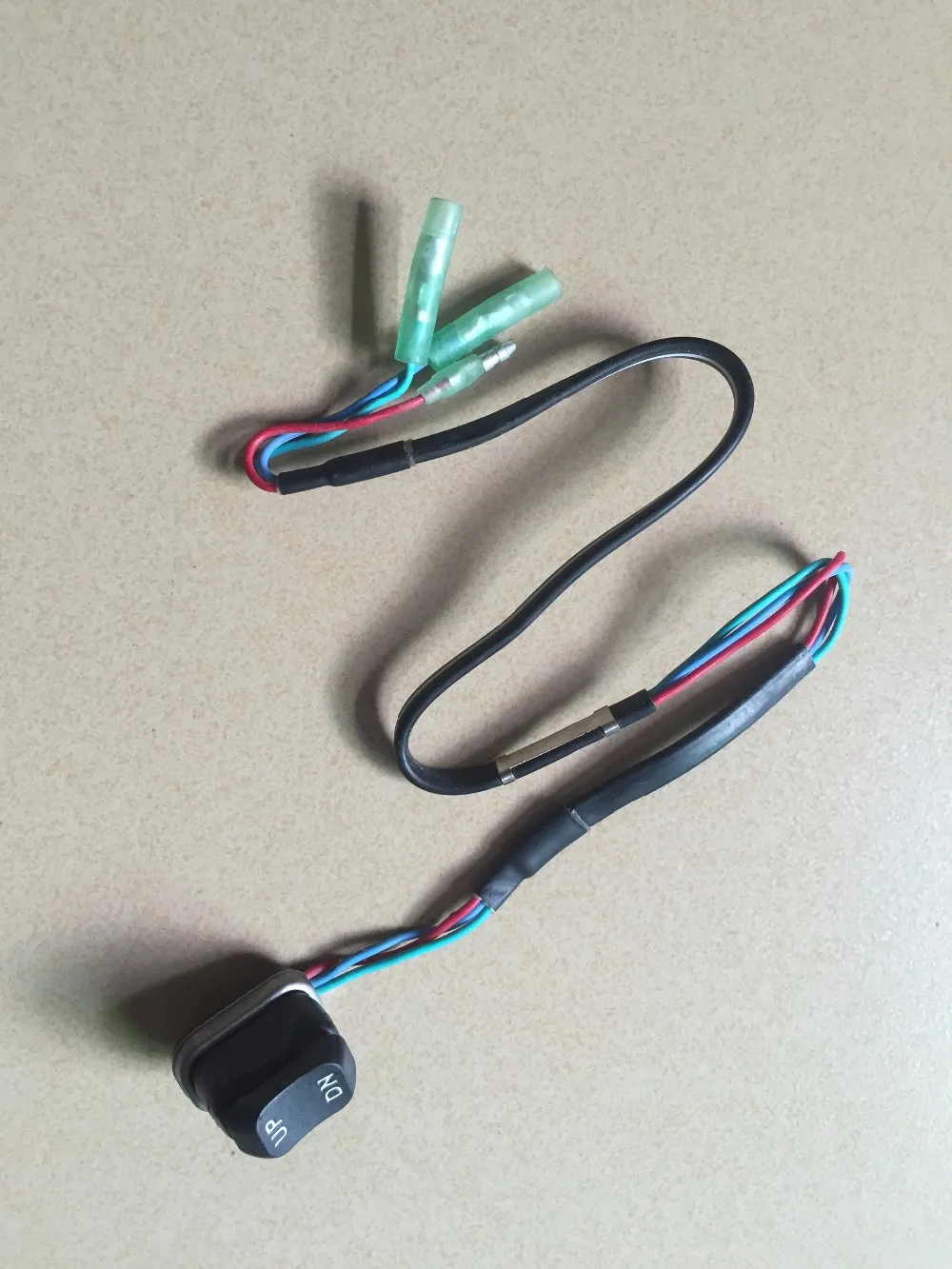 Переключатель TRIM &amp TILT A для подвесных моторов Yamaha