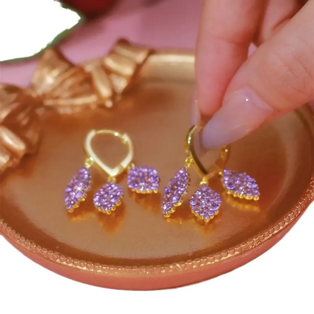 Фиолетовые серьги-гвоздики Три жизни с тремя листьями женские дизайнерские