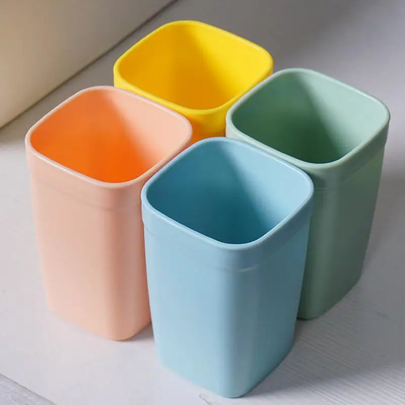 

Wall Mount Magnetic Bathroom Gargle Toothbrush Cup Holder Anti-dust Draining Mug Bathroom Cup Lover Family Set toothbrushing cup