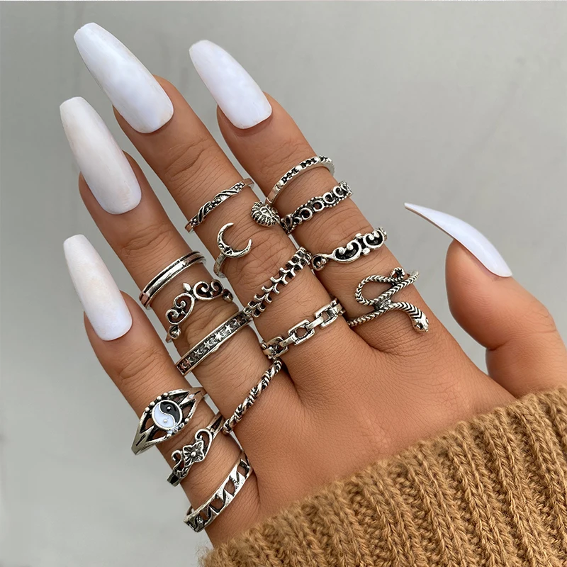 

Punk Gothic Chain Snake Rings Set For Women Men Vintage Silver Plated Heart Butterfly Retro Finger Rings Fashion Jewelry Gfits