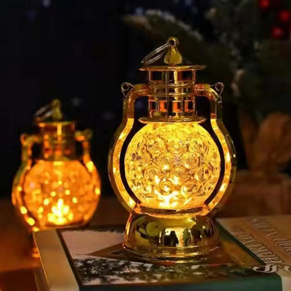 

Lantern Lamp Creative Plastic Decorative Railroad Lantern Night Lamp LED Lantern for Party