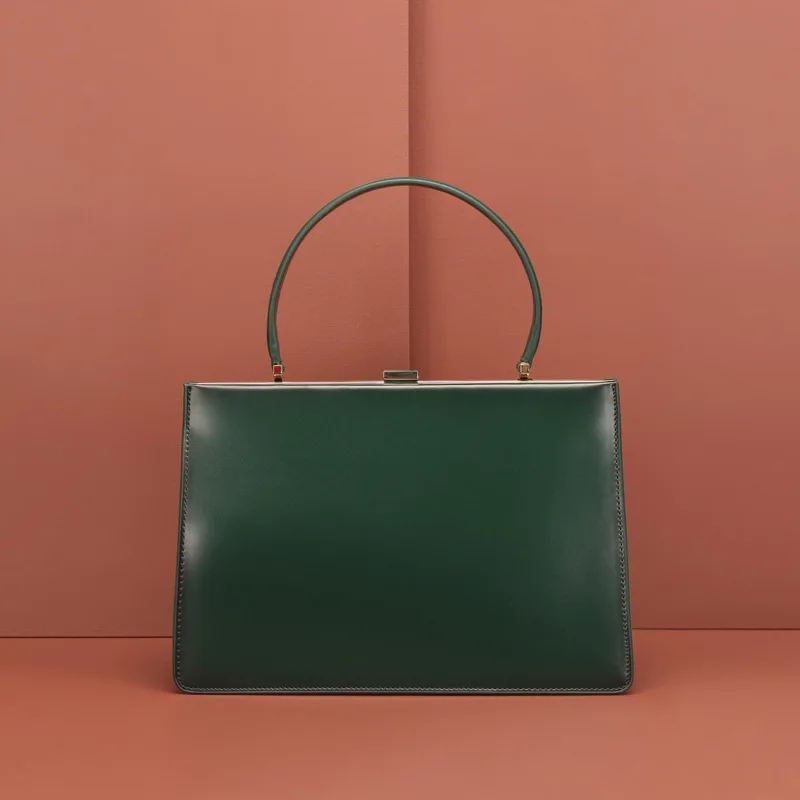 2023 New Vintage Genuine Leather Cowhide Handbag Fashion Pure Colour Large Clip Ladies Bags