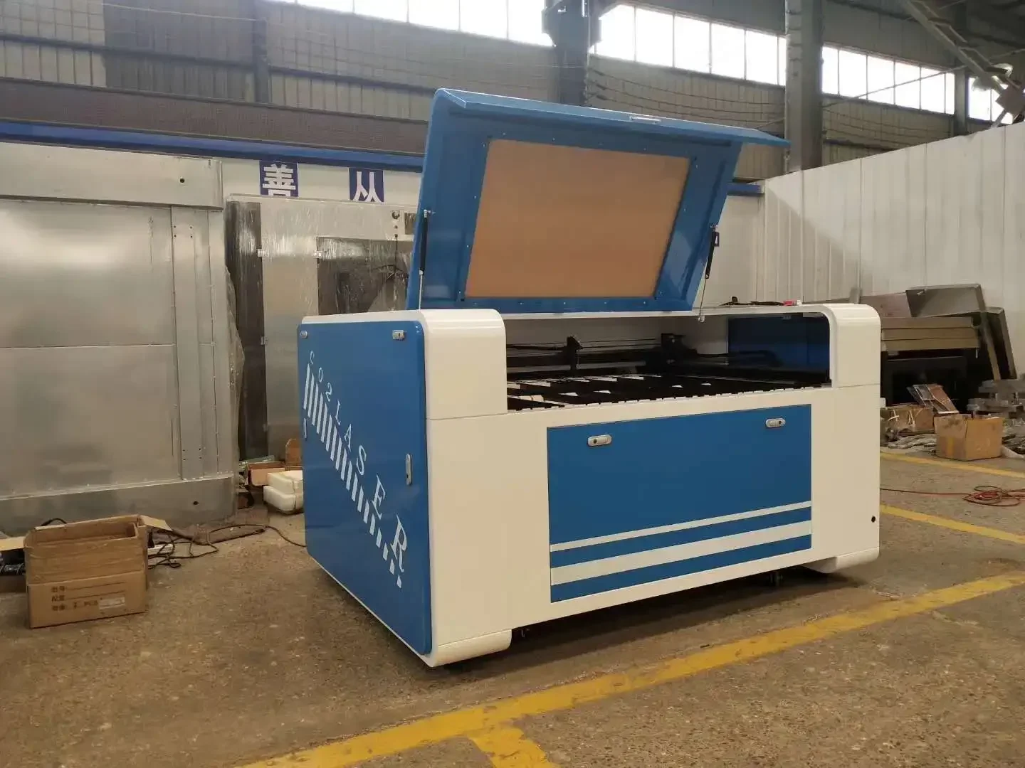 GJ-1390 Cortador De Acrilico с ЧПУ 1390 Chino Famoso Maquina Corte Por