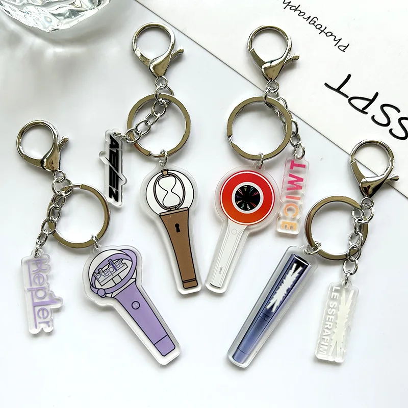 

Kpop Mini Keychain Stray Kids TWICE MAMAMOO ATEEZ LE SSERAFIM KEP1ER Korean Group Series Pendant High Quality Keychain