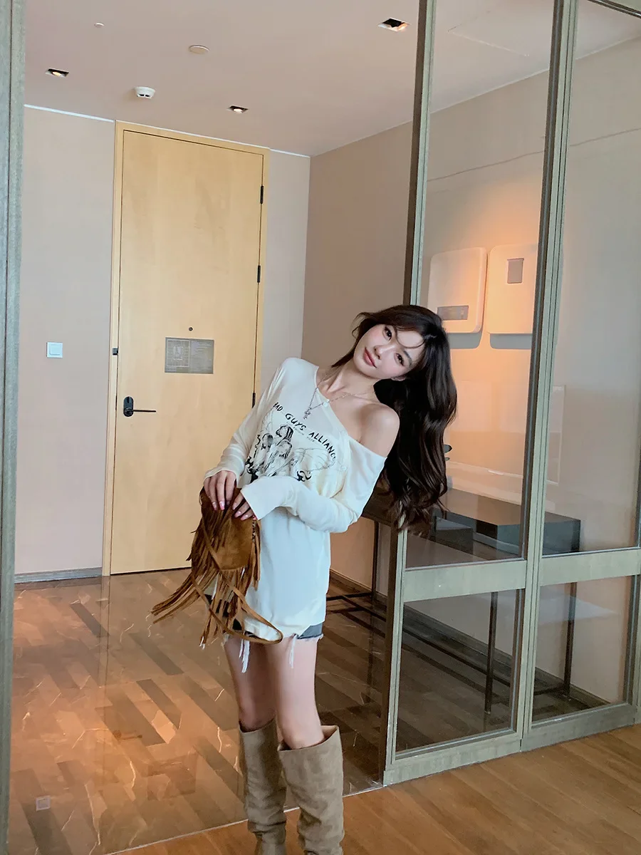 Новая женская футболка цвета хаки с креккером свободный крой круглый вырез