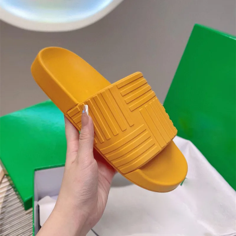 

Summer New Multi Color Luxury One Word Slippers Women Round Toe Thick Sole All-match Casual Beach Lazy Shoes Woman Slippers 2022