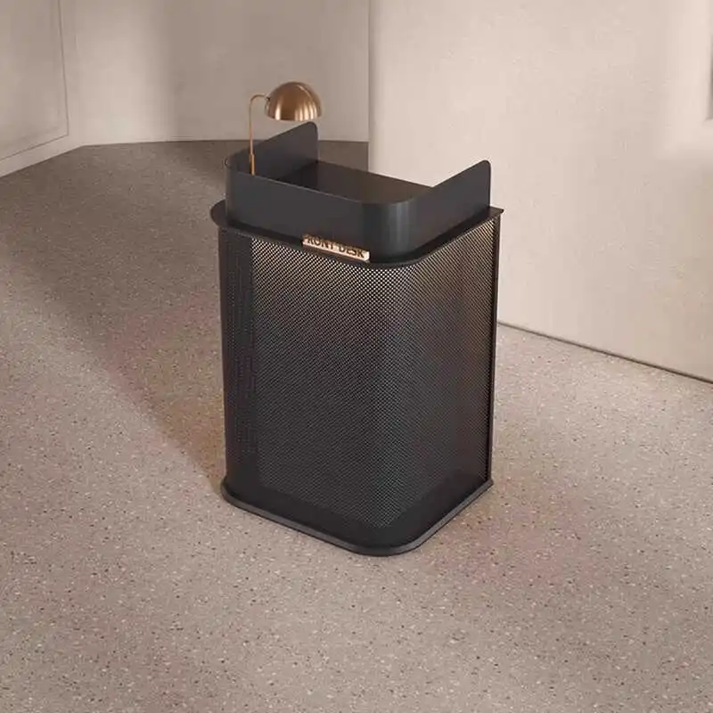 Скандинавские черные стойки регистрации Современный простой салон красоты