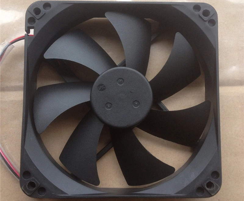 D12SM-12 D12SL-12 D12SH-12 12 В постоянного тока 2000 A беззвучный охлаждающий вентилятор об/мин