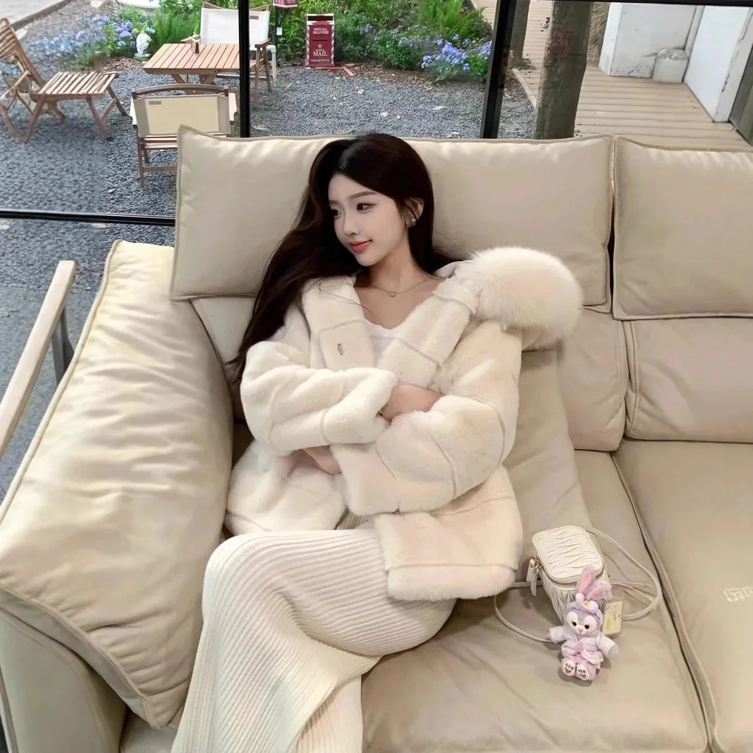 Осенне-зимнее женское утепленное пальто на меху молодежная модная куртка с
