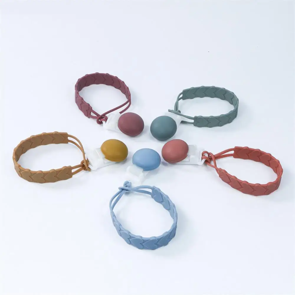 

Pacifier Chain High Quality Food Grade Can Be Heated And Sterilized Soft Q Bomb For Baby Silicone Molar Chain