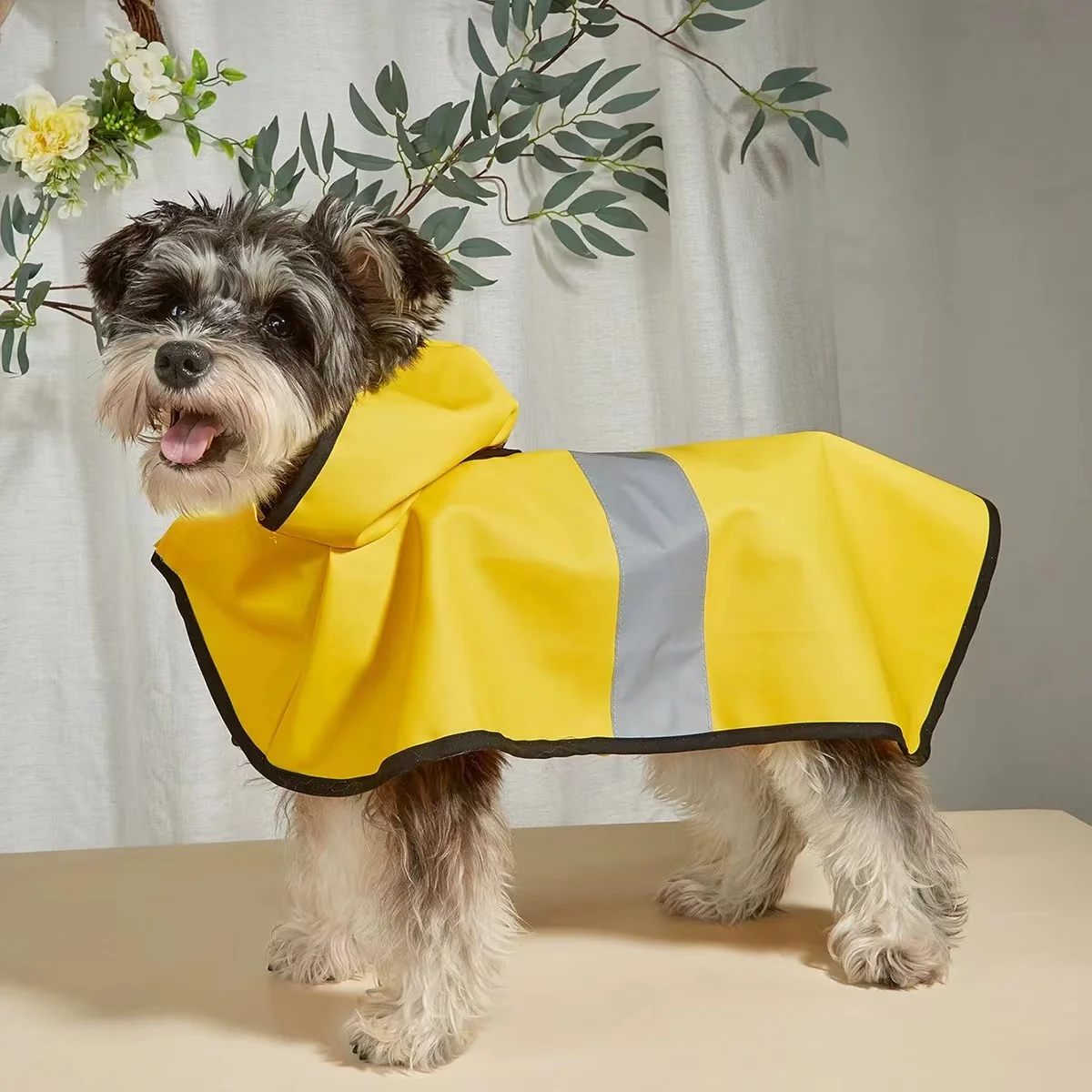 Reflective Yellow Outdoor Classic Waterproof Raincoat Summer Outdoor Puppy Pet Rain Coat Hoody Waterproof Jacket