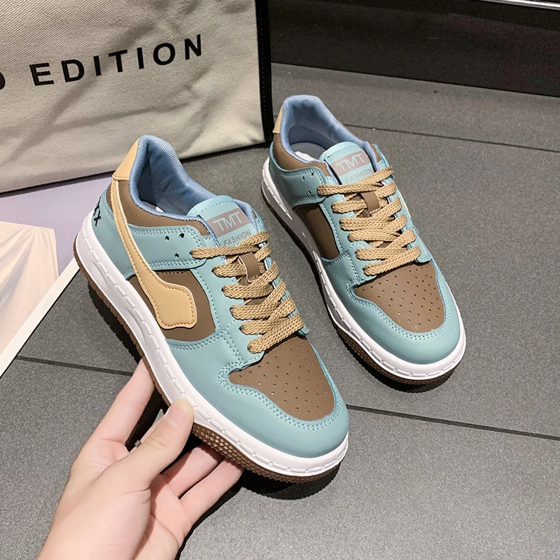 Women's Sneakers 2022 New Fashion Women's Shoes Breathable Low Top Board Shoes Casual Women's Running Shoes Single Shoes