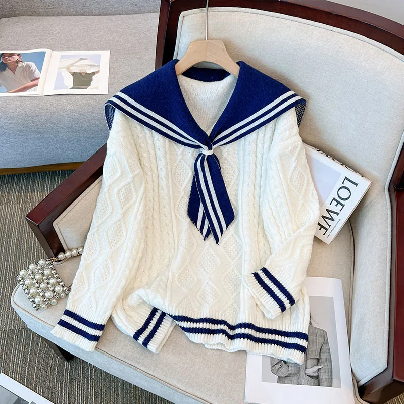 Свитер женский оверсайз с длинным рукавом и V-образным вырезом