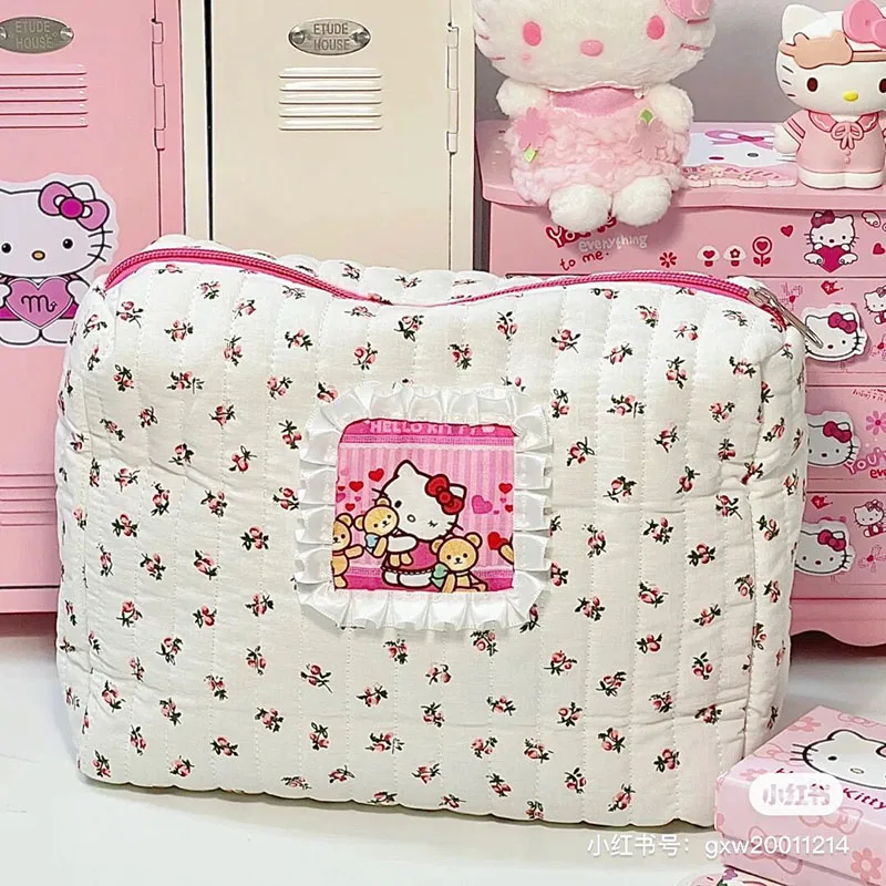 

Новинка 2022, милая косметичка Sanrio Hello Kittys, мультяшный милый узор, косметические принадлежности, дорожная сумка для хранения, игрушка, подарок ...