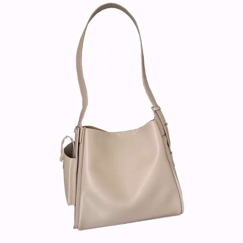 Сумка кросс боди 2023. Сумка кросс боди 2023. Carvela сумка кросс боди бордовая. Сумка michael kors кроссбоди черная. Сумка кросс боди 2023.