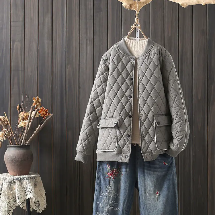 Large size padded jacket short section baseball jacket Korean version workplace warm women  zipper  Solid  Cotton