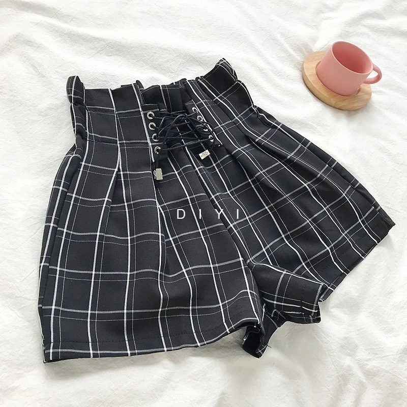Harajuku Retro Lace Up High Waist Wide Leg Shorts Female New Fashion Casual Elastic Waist Shorts 2021 Women Plaid Summer Shorts