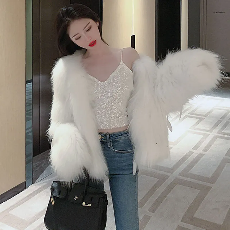 Рисунок 3 - Осеннее модное женское пальто из