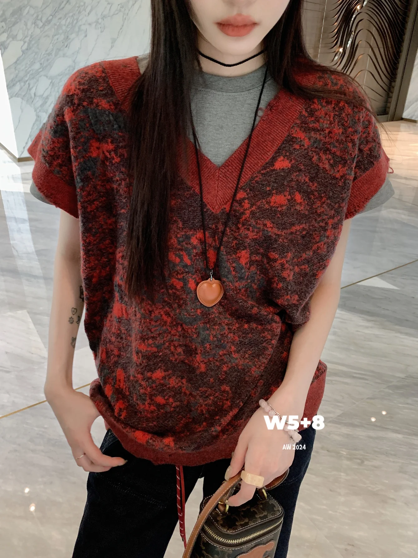 Ozhouzhan 2024 ранняя осень новые европейские товары женская одежда вязаный жилет без