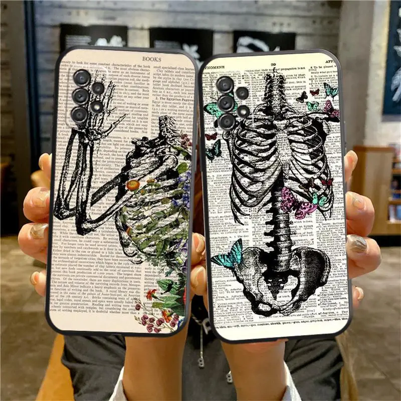 

Flowers And Skulls Phone Case For Samsung A72 4G A52 4G A51 A31 5G A42 A71 A70 A50 A60 A72 A32 A41 A50S F8gj Fashion Android
