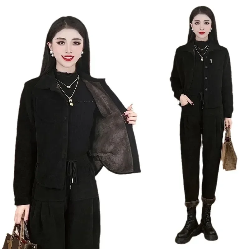 Модное осенне-зимнее утепленное флисовое вельветовое женское платье комплект