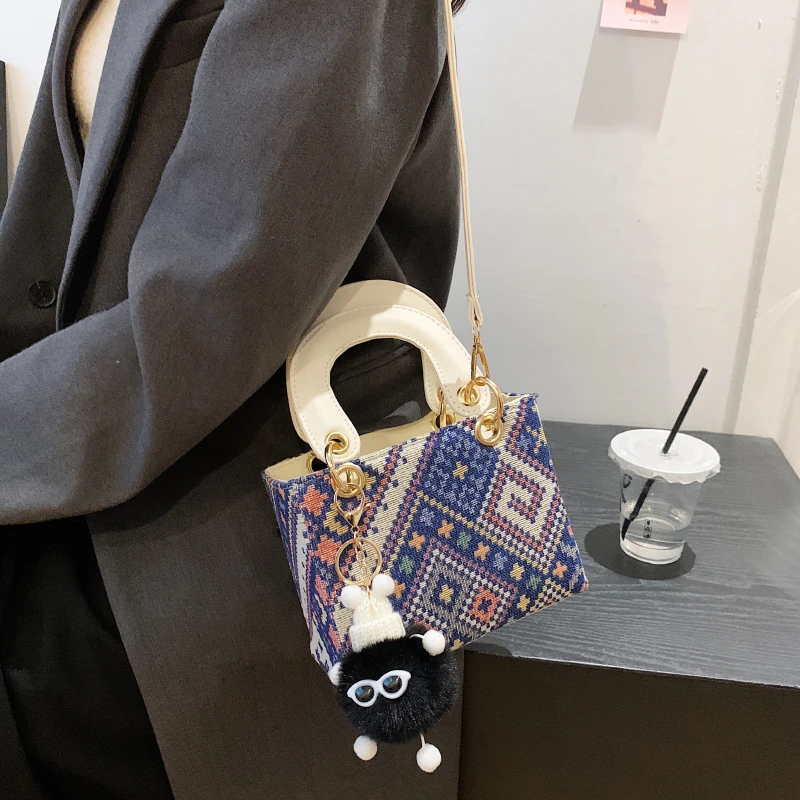 VeryMe Wide Strap Shoulder Bags For Women 2023 Fashion Designer Lady Handbags And Purses Fashion Chain Messenger Crossbody Bags