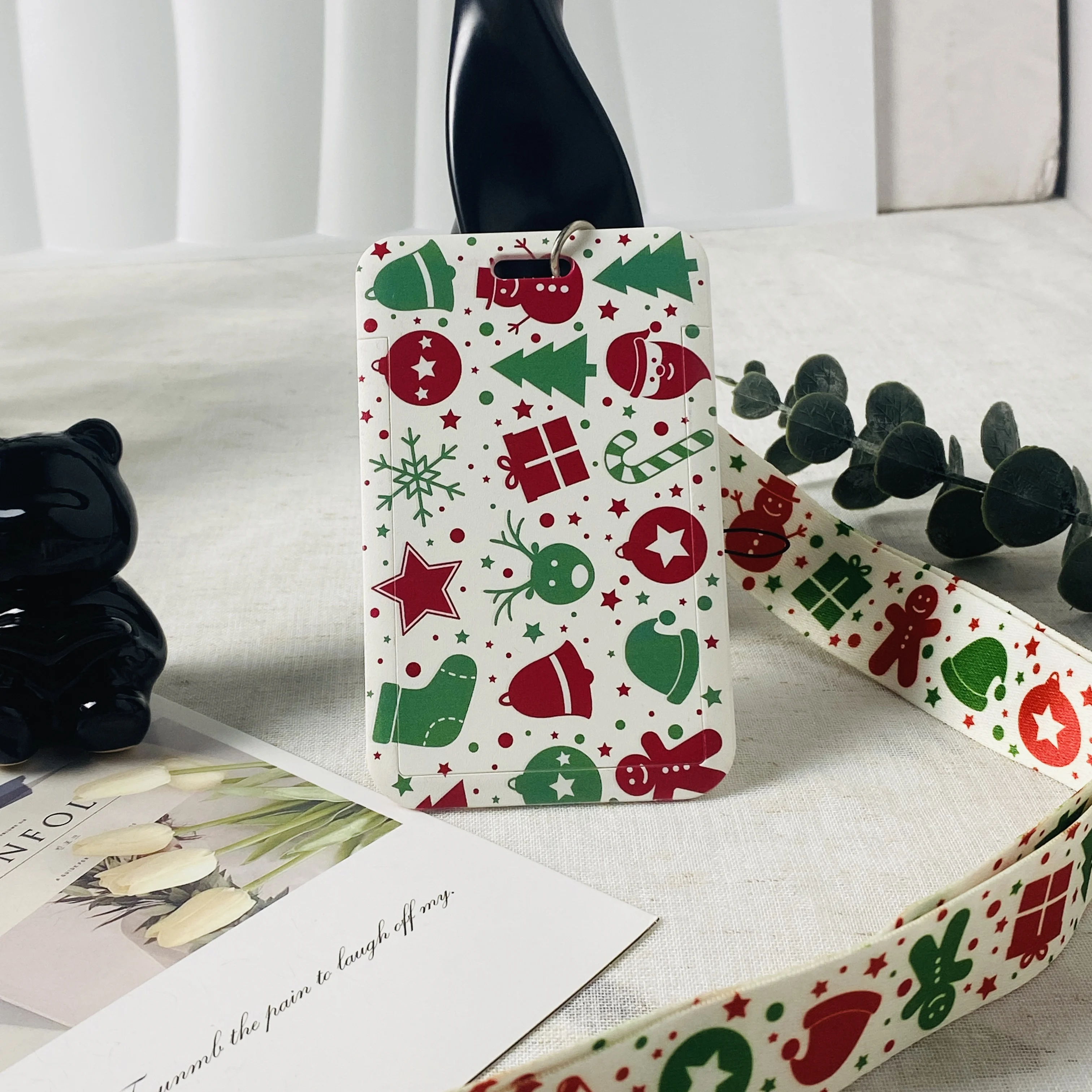 

Рождественский брелок Bandai