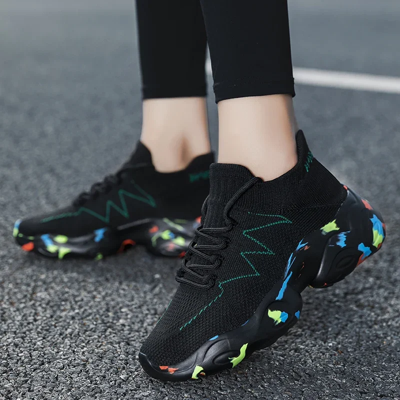 Женские высокие кроссовки на плоской подошве без шнурков женская обувь