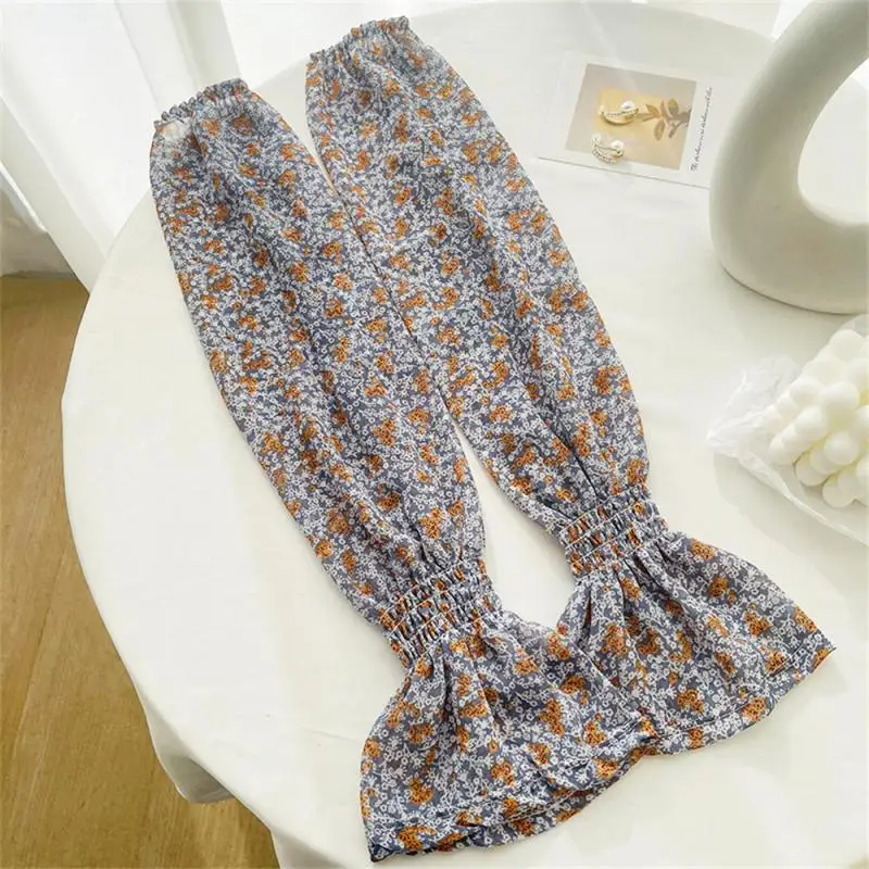 Sleeve Soft And Skin Friendly One Size Fits All Mittens Comfortable And Flexible Fit Newly Upgraded Fabric Travel Armguard