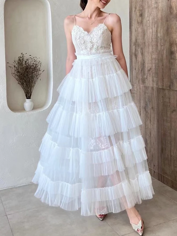 

Женское платье на бретельках VERDEJULIAY, белое, черное платье с цветочной вышивкой, v-образным вырезом и бисером