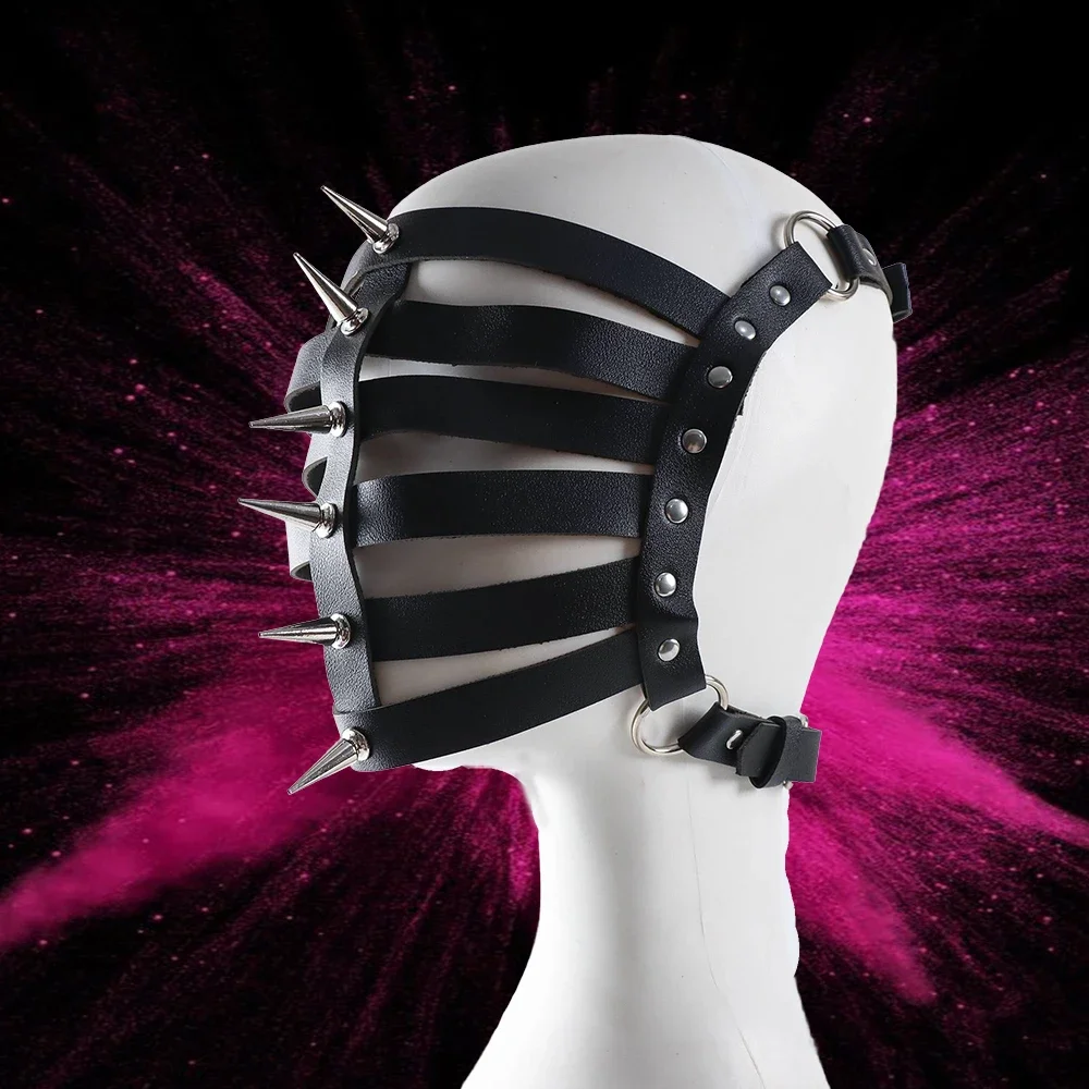 

Полулицевая готическая панк-маска из искусственной кожи