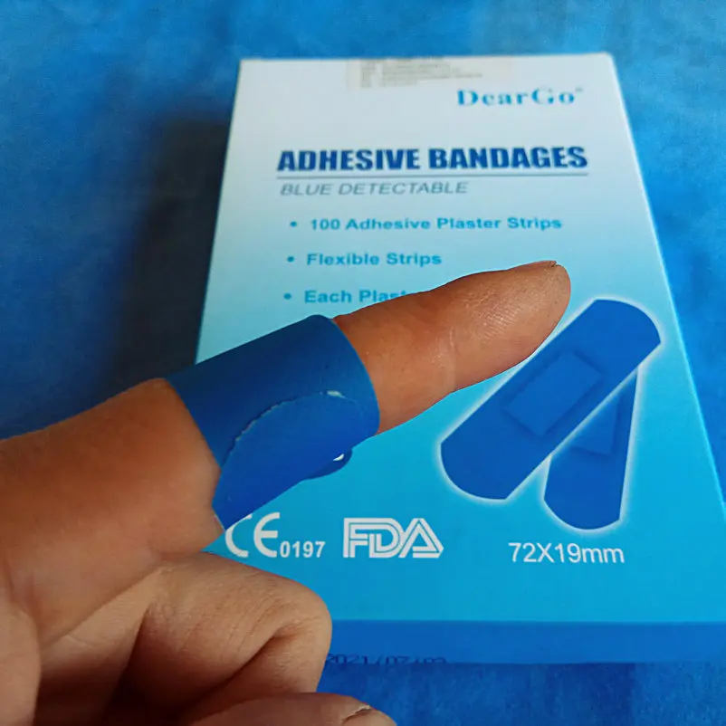 10pcs 72*19mm blue strip first food finger waterproof band aid metal detectable plaster food bandaid wound paste BRC examination