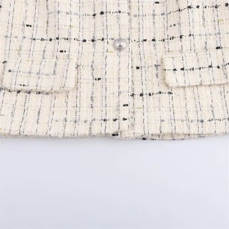 Куртка женская короткая Осенняя теплая на осень