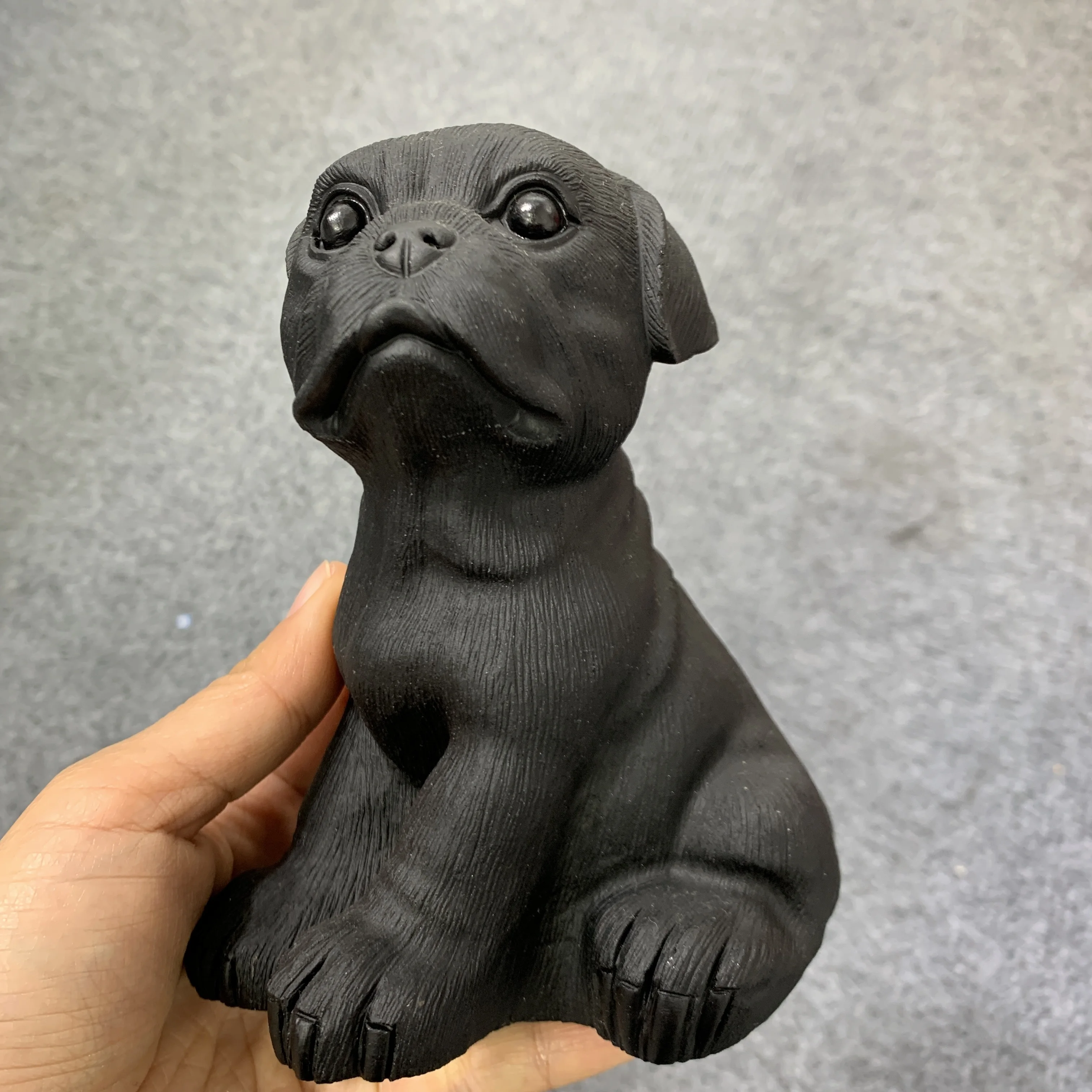 

Кристаллическая фигурка милой собаки из натурального камня, резная собака, черный обсидиан, коллекционные животные, домашний декор для сто...