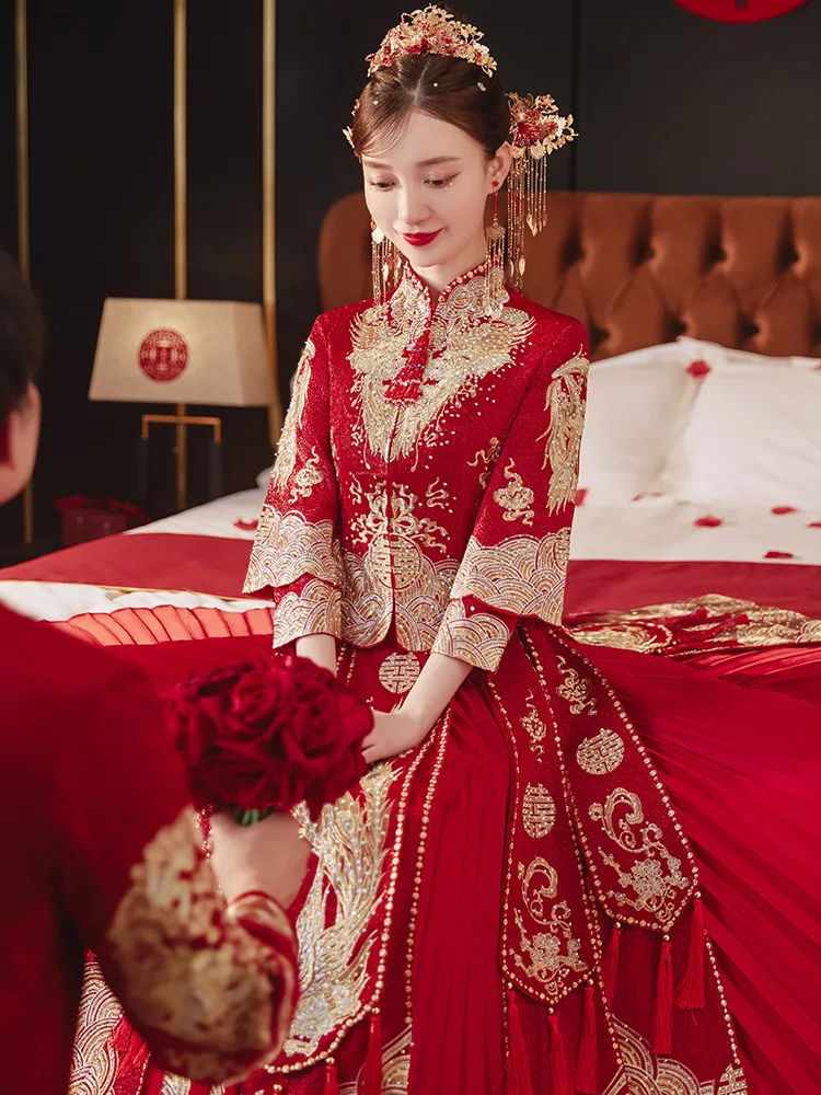 2023 Cheongsam Tang Suit Sets Red Qipao Long Chinese Traditional Wedding Dress Oriental Style Xiuhe Hanfu Wedding Toast Dresses