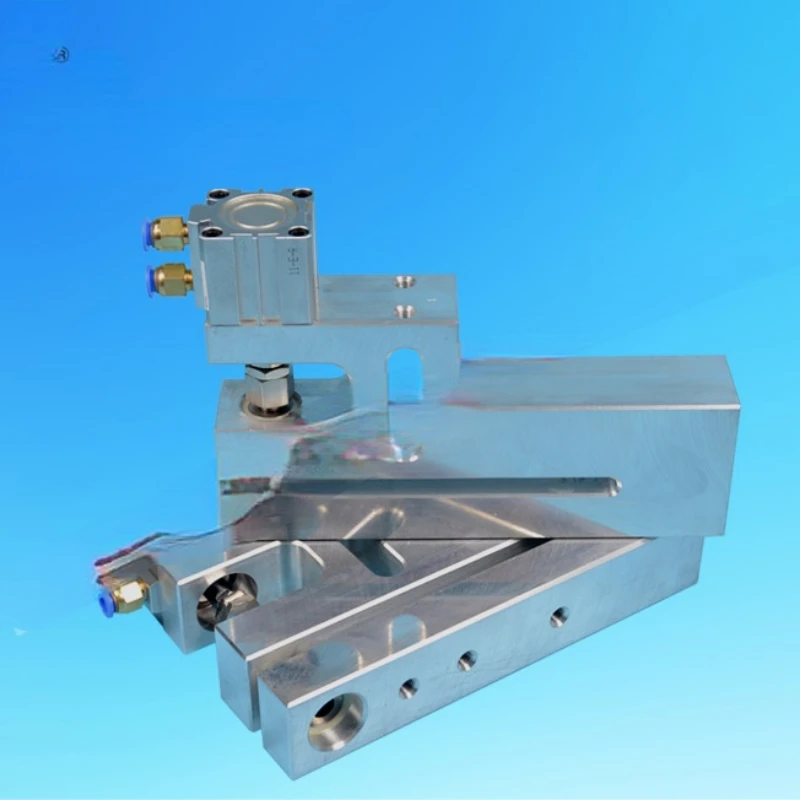 

Pneumatic 10mm Round Hole Punch