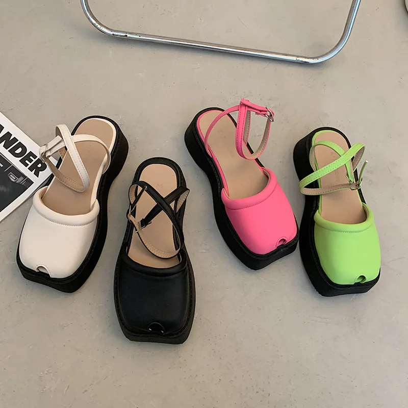 

Модные простые и универсальные дизайнерские легкие сандалии на толстой подошве 2022 женские новые летние сандалии обувь для женщин