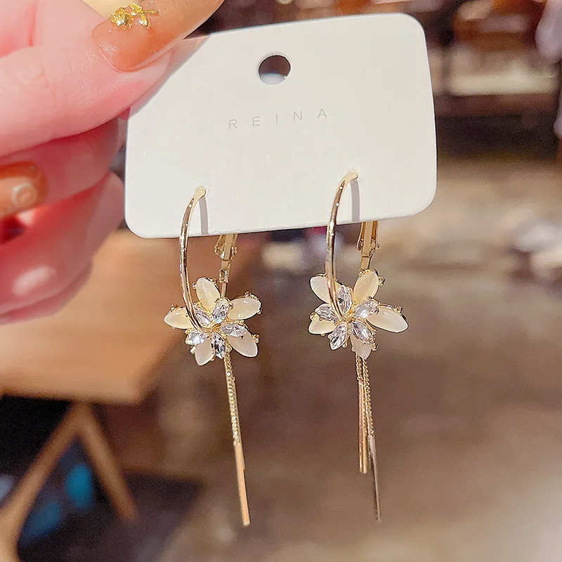 

S925 Silvers 2022 Korean Long Tassel Zircon Flower Dangle Earrings Jewellery for Women Geometry Earrings Metal Fashion