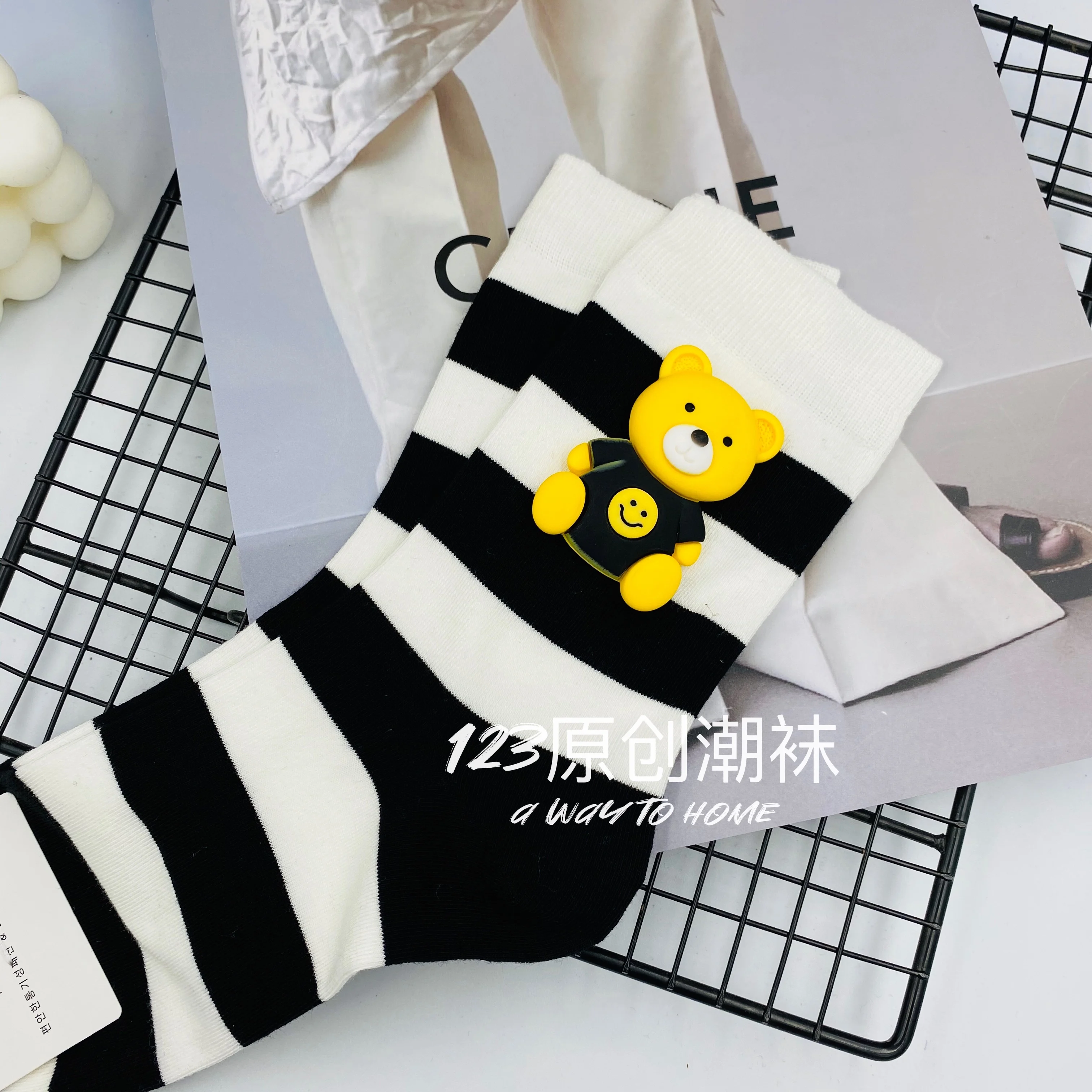 2023 New Spring Summer Striped Medium Tube Stockings Net Red All-match Age Reduction Cute Bear Decorate Students Socks Cotton