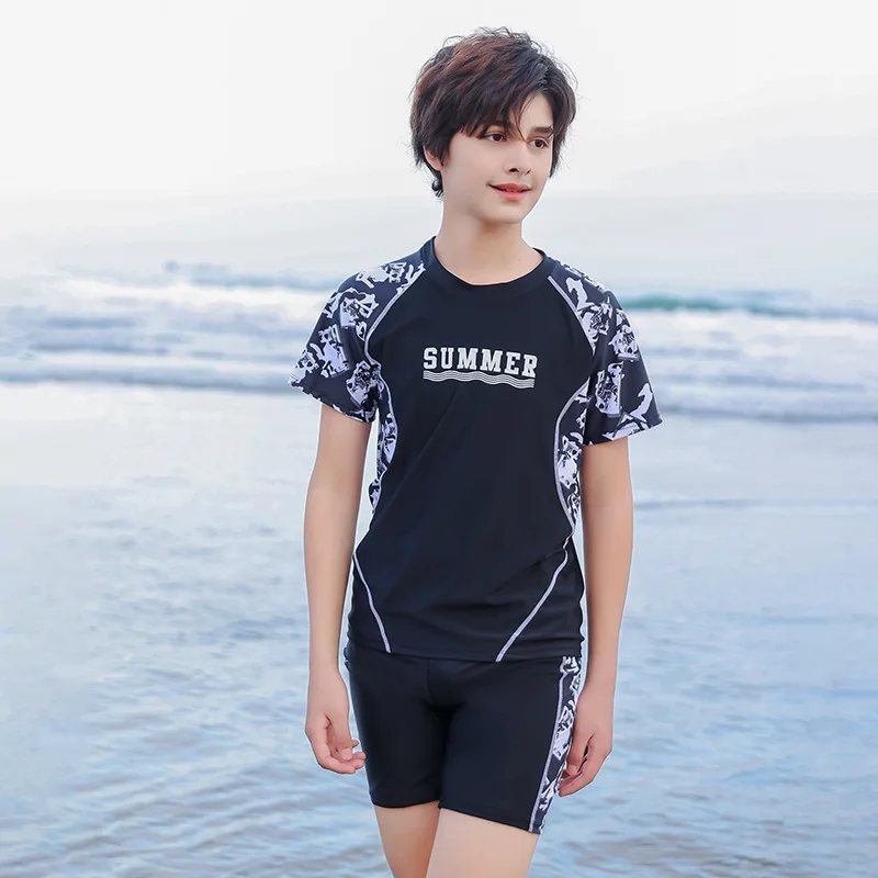 

Купальник-футболка для мальчиков с защитой от УФ-лучей, пляжная одежда для плавания и дайвинга, детский купальник с коротким рукавом для сер...