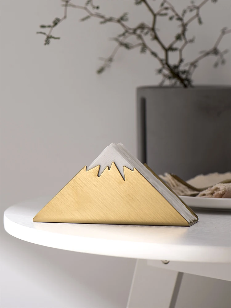

Nordic Triangular Paper Towel Holder Restaurant Hotel Table Storage Decor Rack Gold Plated 304 Stainless Kitchen Accessories