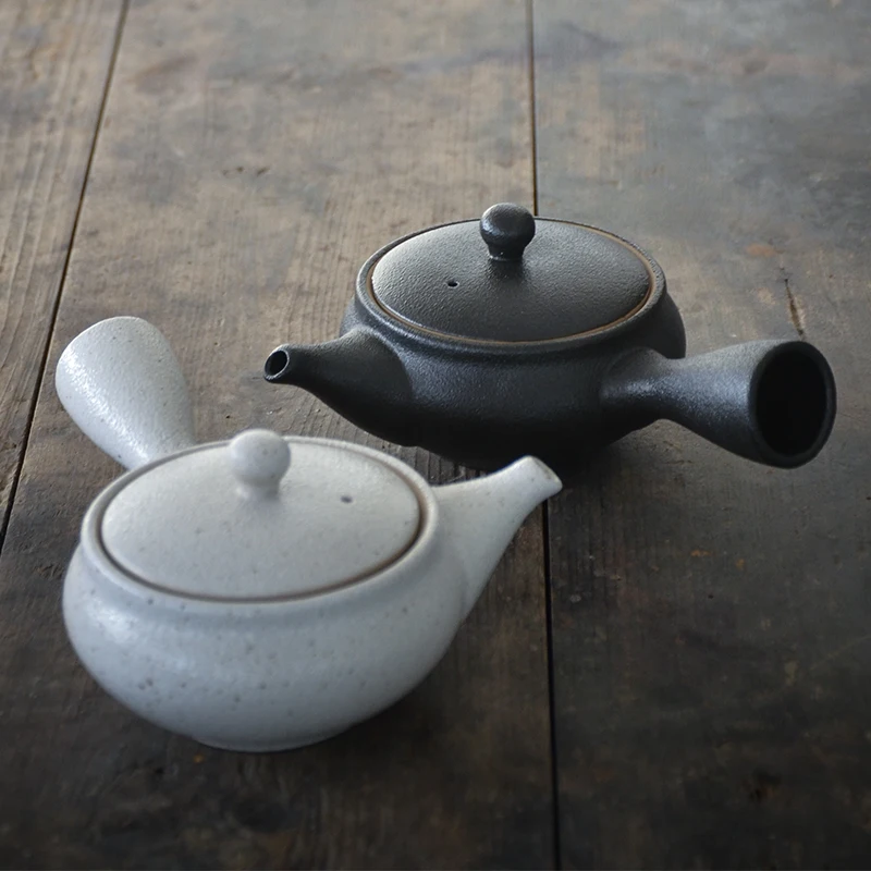 

Luwu Japanese Ceramic Kyusu Teapots Chinese Kung Fu Tea Pots Drinkware 200Ml