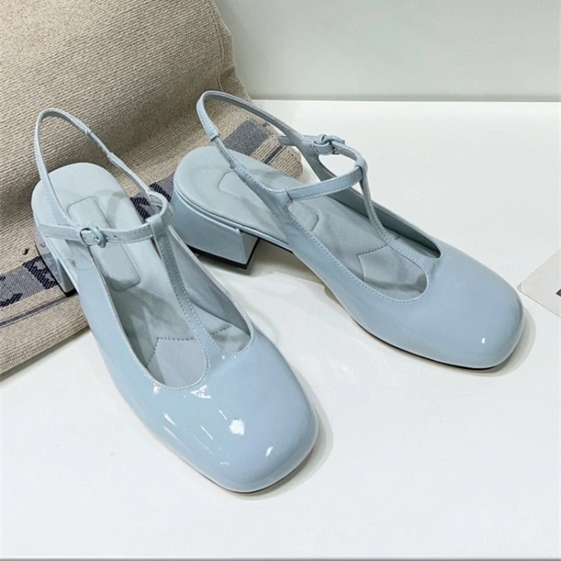 

Lacquer Leather Thick Heeled Baotou Back Hollow Sandals for Women's New Round Toe Mid Heeled Shoes for The Summer of 2023