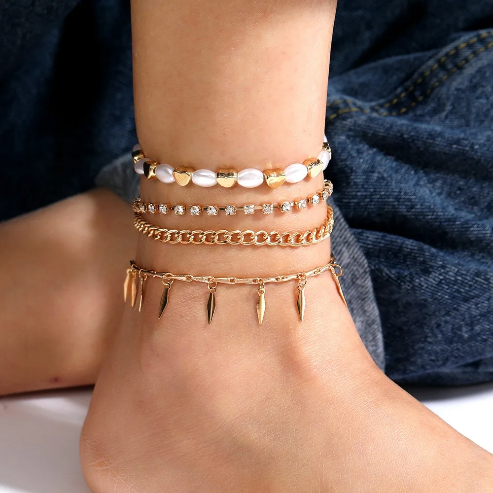 

Trendy Anklets for Women Golden Geometric Pearl Hollow Love Diamond Inlaid Luxury Foot Chain Four Pcs Set Holiday Summer Jewelry