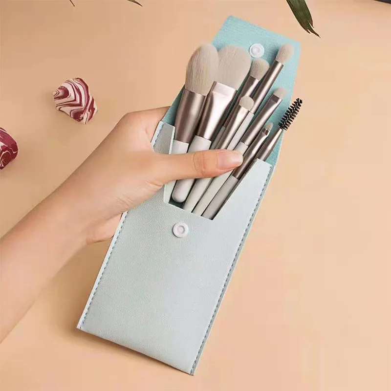 

Makeup brush set 8 brush portable storage powder brush blush face eye brush full set of makeup tools