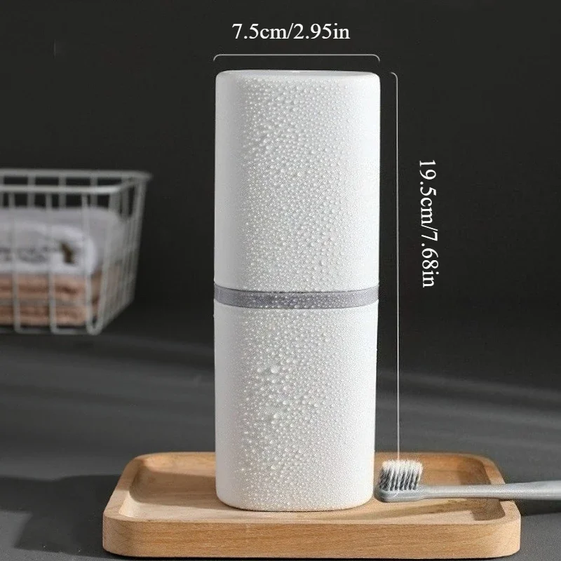 

Портативный футляр для зубной щетки