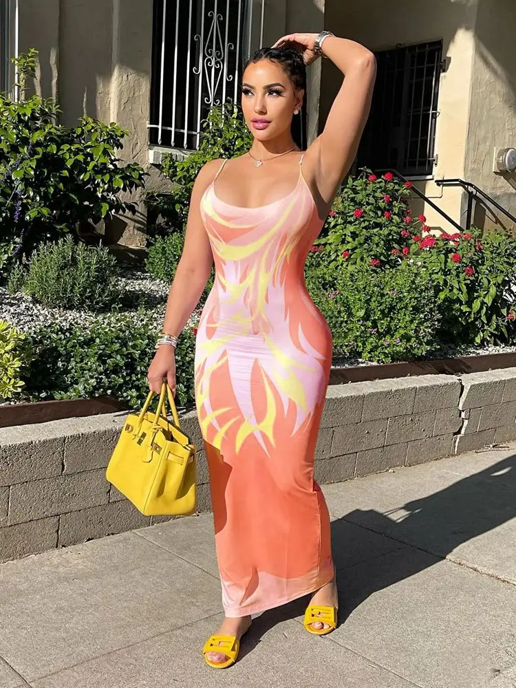 

Женское платье макси на бретельках, с открытой спиной и принтом