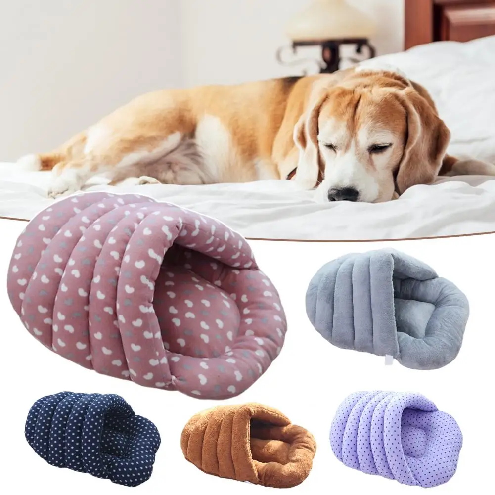 

Pet Sleeping Mat Practical Environmentally Friendly Durable Slippers Shape Pet House Nest for Living Room