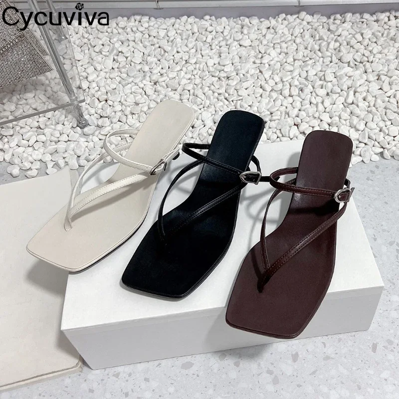 Женские летние шлепанцы из натуральной кожи на каблуке-котенке